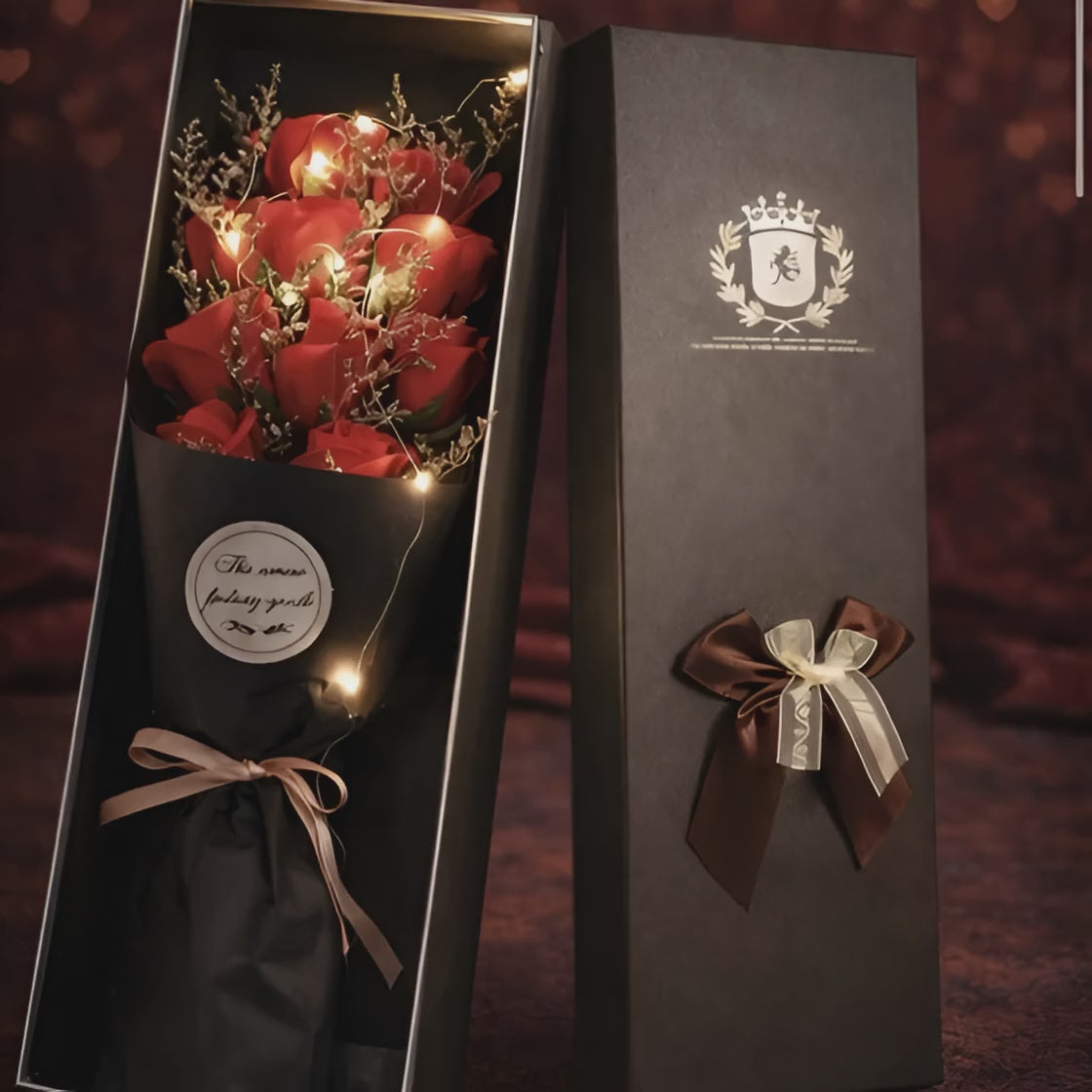 11 Red Roses Gift Box – Heart-Shaped Romantic Surprise